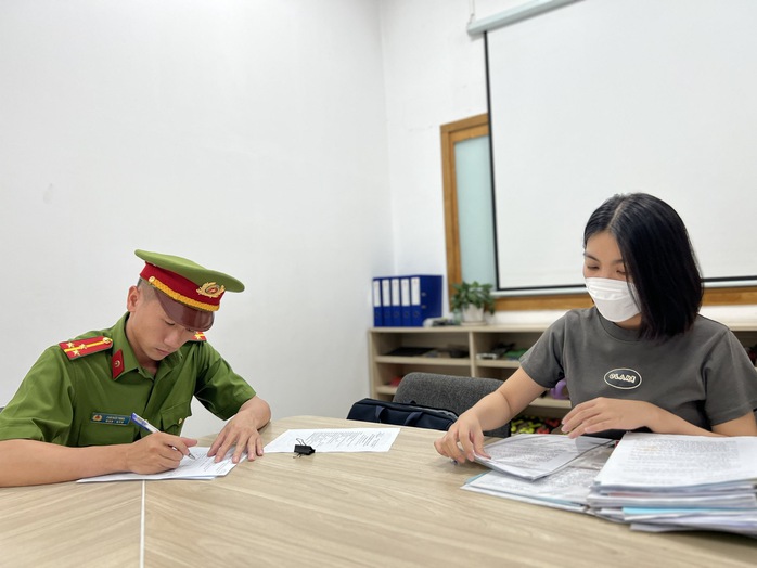 Kiểm tra đột xuất công tác PCCC tại doanh nghiệp ở Bình Dương- Ảnh 4.
