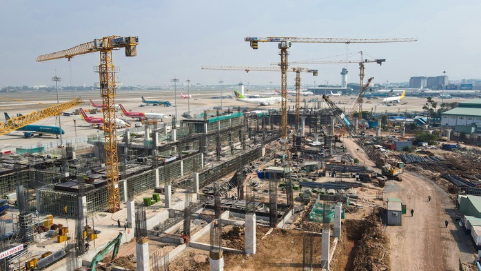 Cận cảnh nhà ga T3 Tân Sơn Nhất đang dần thành hình- Ảnh 1. Cận cảnh nhà ga T3 Tân Sơn Nhất đang dần thành hình- Ảnh 1.