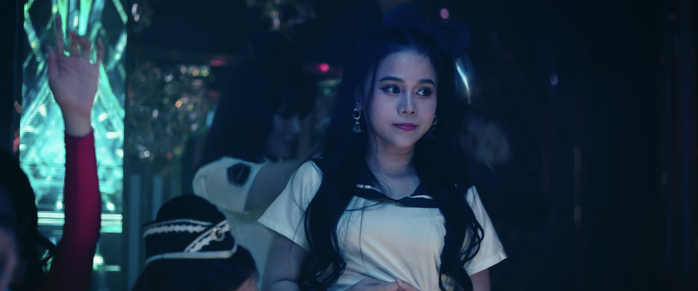 Chồng "màn ảnh" của Việt Hương ngoại tình với gái trẻ!- Ảnh 6. Chồng "màn ảnh" của Việt Hương ngoại tình với gái trẻ!- Ảnh 6.