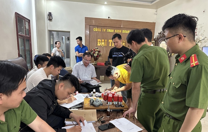 Phá một loạt vụ tín dụng đen với lãi suất "cắt cổ"- Ảnh 1. Phá một loạt vụ tín dụng đen với lãi suất "cắt cổ"- Ảnh 1.