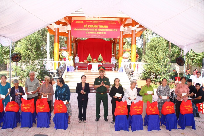 TP HCM: Khánh thành Đền tưởng niệm Anh hùng liệt sĩ xã An Phú- Ảnh 2. TP HCM: Khánh thành Đền tưởng niệm Anh hùng liệt sĩ xã An Phú- Ảnh 2.