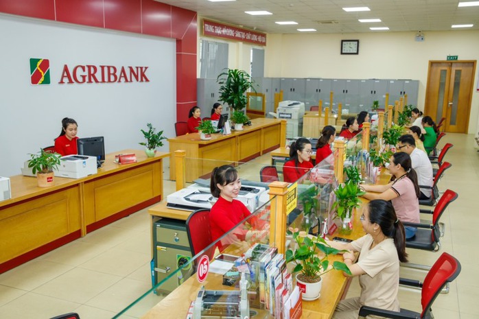 Thêm một ngân hàng cố định lãi suất cho vay dài hạn 7%/năm- Ảnh 1. Thêm một ngân hàng cố định lãi suất cho vay dài hạn 7%/năm- Ảnh 1.