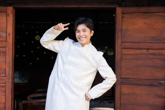 Thu Trang - Tiến Luật chuẩn bị gởi "món quà" đến khán giả- Ảnh 6. Thu Trang - Tiến Luật chuẩn bị gởi "món quà" đến khán giả- Ảnh 6.