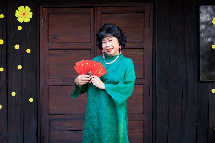 Thu Trang - Tiến Luật chuẩn bị gởi "món quà" đến khán giả- Ảnh 10. Thu Trang - Tiến Luật chuẩn bị gởi "món quà" đến khán giả- Ảnh 10.