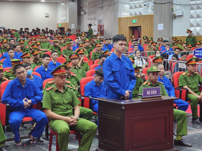“Anh em xã hội” Phú Quốc bất ngờ chỏi nhau tại tòa- Ảnh 5.