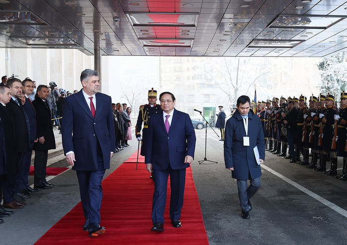 Lễ đón Thủ tướng Phạm Minh Chính thăm chính thức Romania- Ảnh 5. Lễ đón Thủ tướng Phạm Minh Chính thăm chính thức Romania- Ảnh 5.