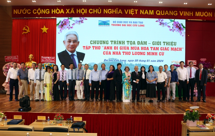 Tọa đàm giới thiệu tập thơ của nhà thơ Lương Minh Cừ- Ảnh 6. Tọa đàm giới thiệu tập thơ của nhà thơ Lương Minh Cừ- Ảnh 6.