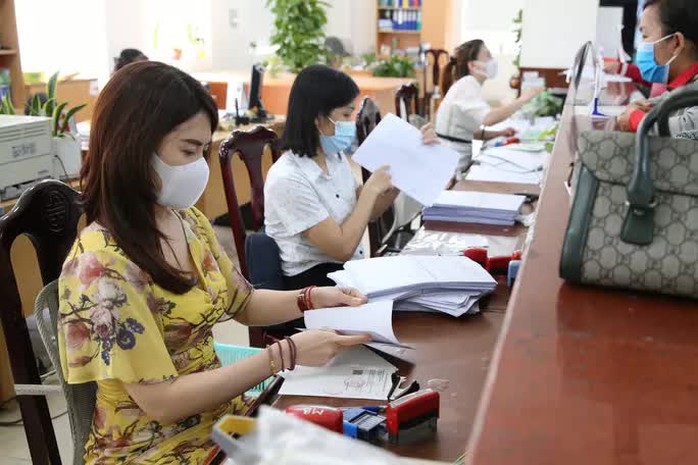 Thông tin mới nhất về 5 bảng lương mới từ ngày 1-7-2024- Ảnh 1. Thông tin mới nhất về 5 bảng lương mới từ ngày 1-7-2024- Ảnh 1.