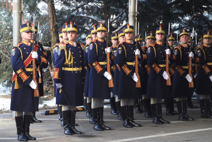 Lễ đón Thủ tướng Phạm Minh Chính thăm chính thức Romania- Ảnh 6. Lễ đón Thủ tướng Phạm Minh Chính thăm chính thức Romania- Ảnh 6.