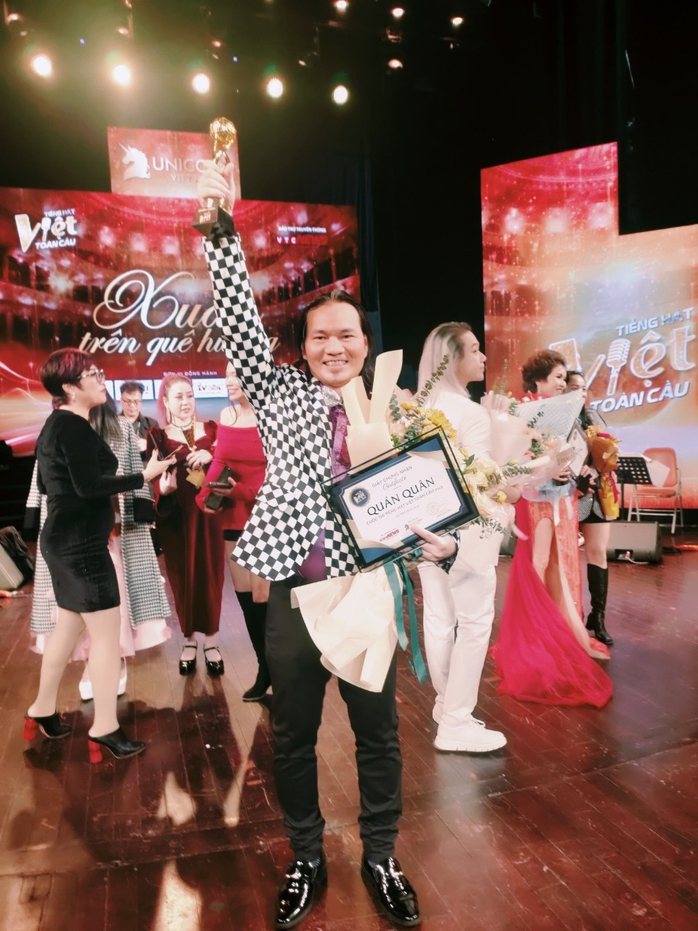 Thụy Vũ (AC&M) là quán quân "Tiếng hát Việt toàn cầu"- Ảnh 4. Thụy Vũ (AC&M) là quán quân "Tiếng hát Việt toàn cầu"- Ảnh 4.