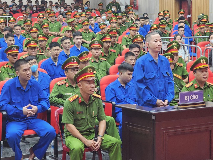 “Anh em xã hội” Phú Quốc bất ngờ chỏi nhau tại tòa- Ảnh 1.