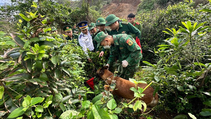 Giữ vùng biển "dậy sóng" được bình yên- Ảnh 1. Giữ vùng biển "dậy sóng" được bình yên- Ảnh 1.