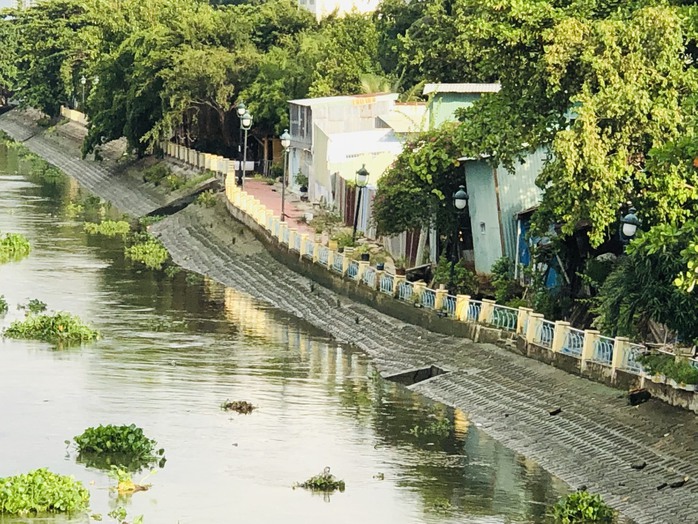 Kè kênh Thanh Đa: Không để mất niềm tin của các hộ dân- Ảnh 1. Kè kênh Thanh Đa: Không để mất niềm tin của các hộ dân- Ảnh 1.