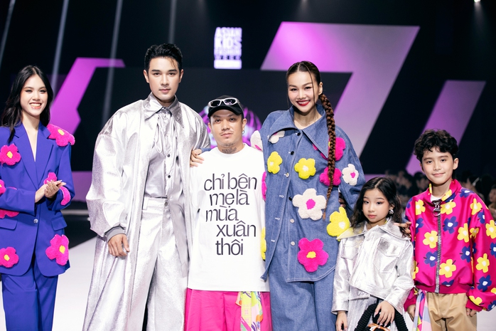 Mẫu nhí 8 tuổi được Thanh Hằng, Lan Khuê "chọn"- Ảnh 4. Mẫu nhí 8 tuổi được Thanh Hằng, Lan Khuê "chọn"- Ảnh 4.