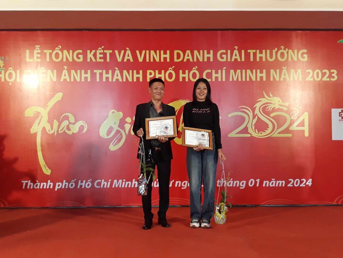 Đinh Y Nhung, Oanh Kiều được vinh danh- Ảnh 2. Đinh Y Nhung, Oanh Kiều được vinh danh- Ảnh 2.