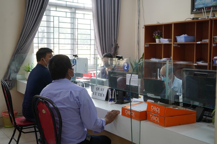 Điều chỉnh lãi suất tính lãi chậm đóng BHYT- Ảnh 1. Điều chỉnh lãi suất tính lãi chậm đóng BHYT- Ảnh 1.