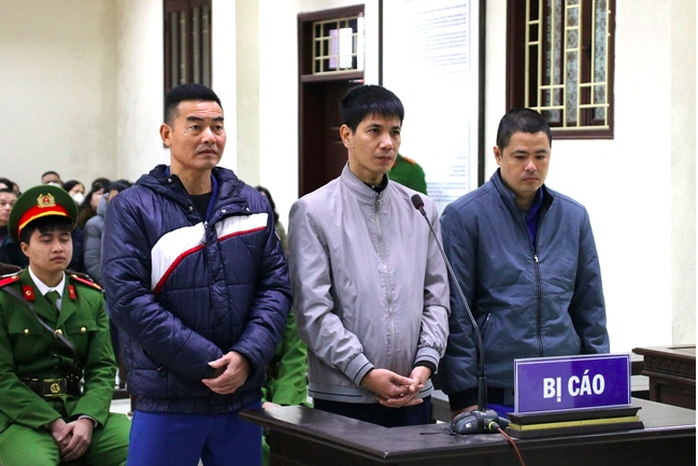 Cựu giám đốc Trung tâm đăng kiểm ở Thái Bình phản bác cáo buộc nhận hối lộ- Ảnh 1. Cựu giám đốc Trung tâm đăng kiểm ở Thái Bình phản bác cáo buộc nhận hối lộ- Ảnh 1.
