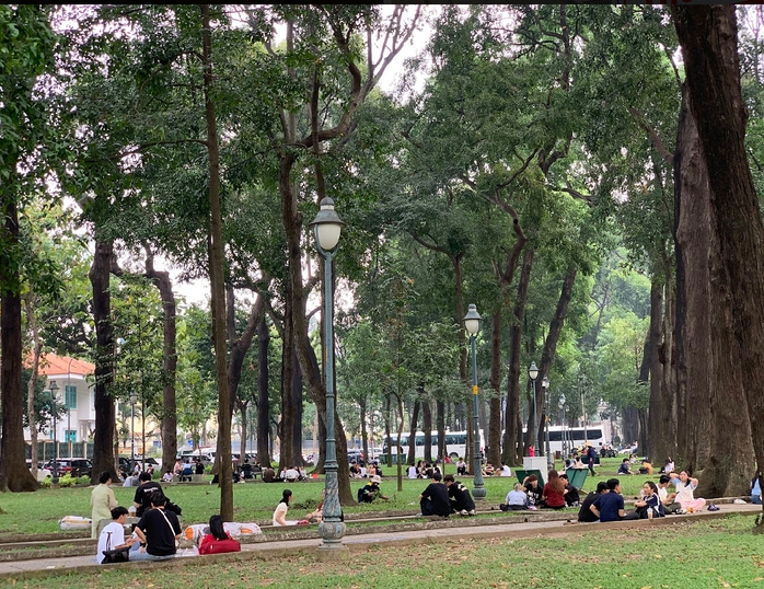 Cà phê “bệt” được nhiều bạn trẻ ở TP HCM lựa chọn Cà phê “bệt” được nhiều bạn trẻ ở TP HCM lựa chọn