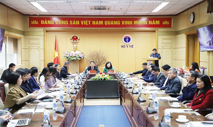 Tổng Giám đốc BHXH Việt Nam Nguyễn Thế Mạnh thống nhất với đề xuất của Bộ Y tế về các nhiệm vụ trọng tâm năm 2024 Tổng Giám đốc BHXH Việt Nam Nguyễn Thế Mạnh thống nhất với đề xuất của Bộ Y tế về các nhiệm vụ trọng tâm năm 2024