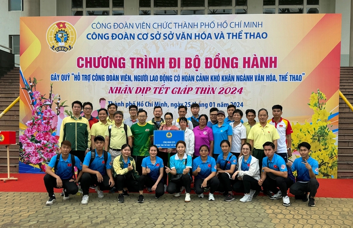 Đi bộ đồng hành gây quỹ hỗ trợ đoàn viên, người lao động- Ảnh 11. Đi bộ đồng hành gây quỹ hỗ trợ đoàn viên, người lao động- Ảnh 11.