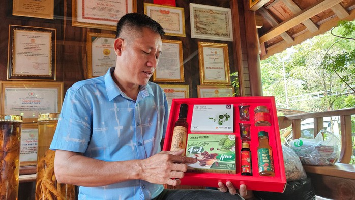 Hàng OCOP vào giỏ quà Tết- Ảnh 1.