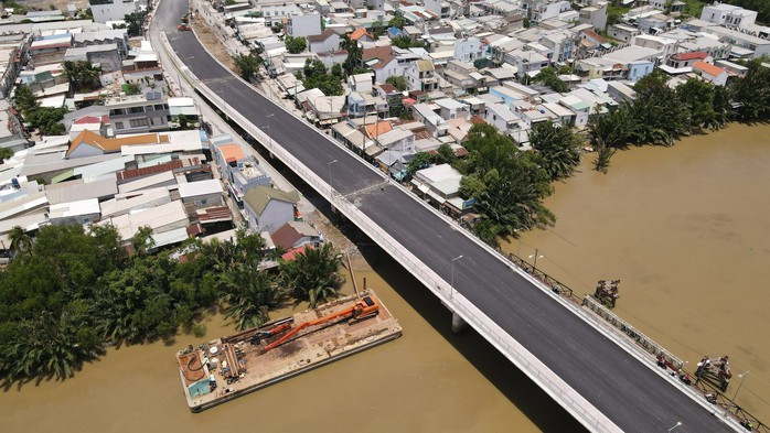 TP HCM: Đảm bảo hoàn thành đúng tiến độ các dự án giao thông trọng điểm- Ảnh 1. TP HCM: Đảm bảo hoàn thành đúng tiến độ các dự án giao thông trọng điểm- Ảnh 1.