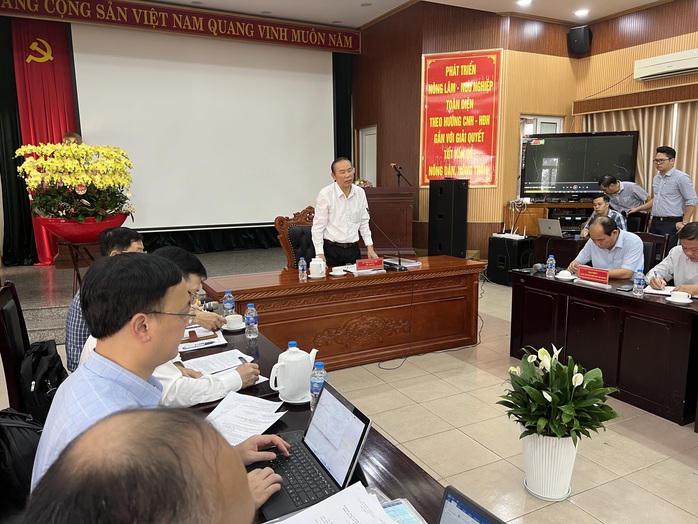 Thứ trưởng Bộ NN-PTNT: Chỉ có buông lỏng mới xảy ra tình trạng nhập lậu heo- Ảnh 1.