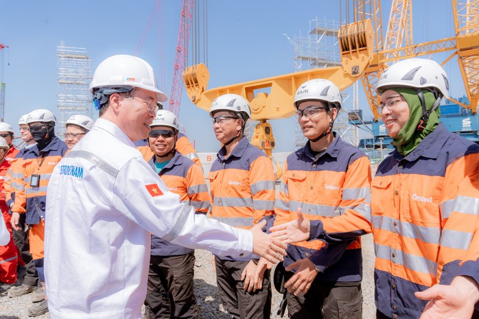 Chủ tịch nước Võ Văn Thưởng chúc tết người lao động ngành dầu khí- Ảnh 1. Chủ tịch nước Võ Văn Thưởng chúc tết người lao động ngành dầu khí- Ảnh 1.