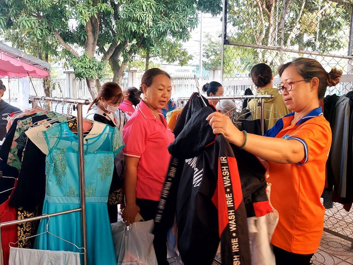 Tết đến gần với đoàn viên - lao động khó khăn- Ảnh 6. Tết đến gần với đoàn viên - lao động khó khăn- Ảnh 6.