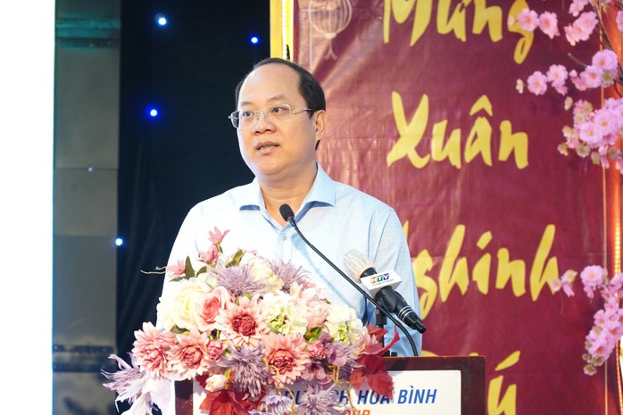 Mang Tết đến với người khuyết tật, trẻ em mồ côi TP HCM- Ảnh 1.