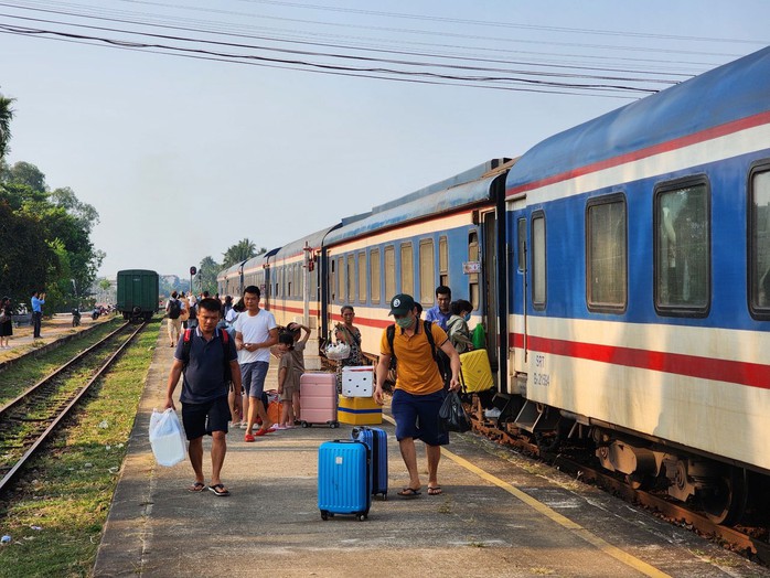 Phục vụ tốt nhất đi lại dịp Tết- Ảnh 2. Phục vụ tốt nhất đi lại dịp Tết- Ảnh 2.