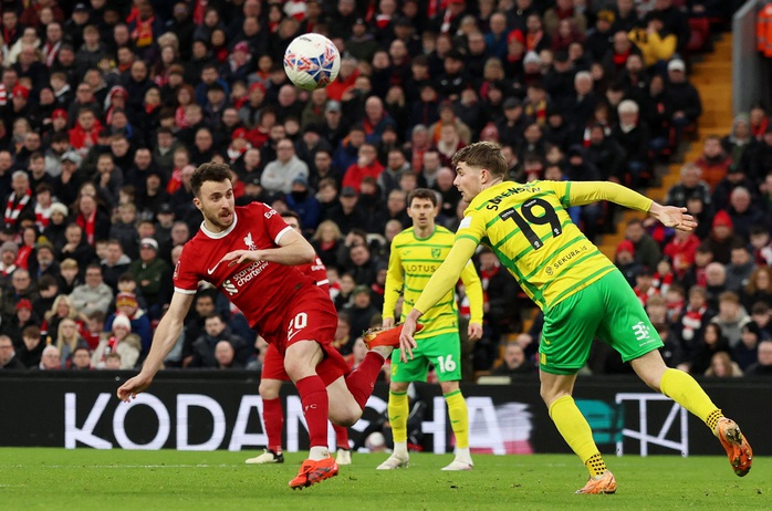 Man United giật mình với Newport County, Liverpool "ra oai" vòng 4 FA Cup- Ảnh 7. Man United giật mình với Newport County, Liverpool "ra oai" vòng 4 FA Cup- Ảnh 7.