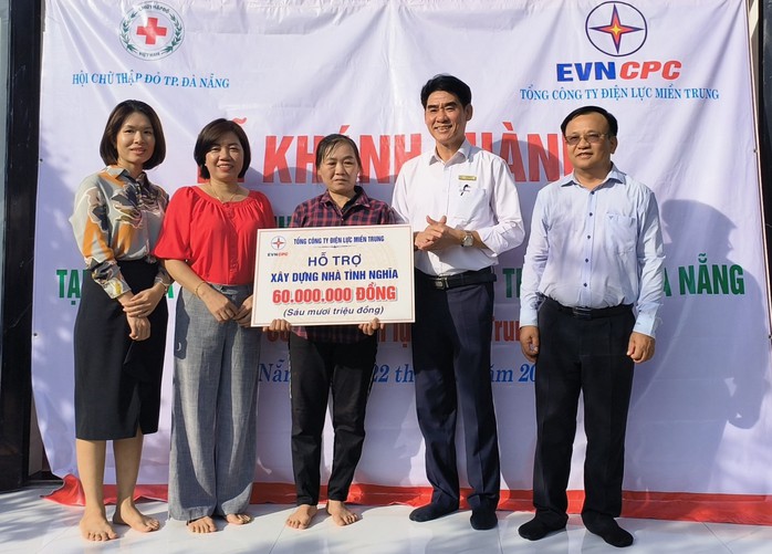 Năm 2024, EVNCPC tiếp tục hỗ trợ xây dựng 70 căn nhà tình nghĩa- Ảnh 3. Năm 2024, EVNCPC tiếp tục hỗ trợ xây dựng 70 căn nhà tình nghĩa- Ảnh 3.