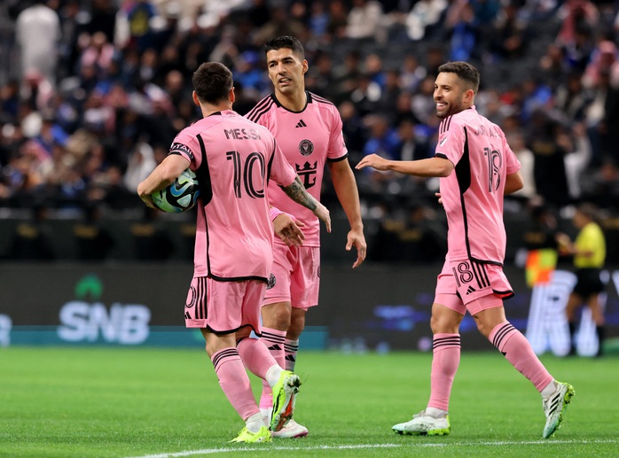 Đội bóng của Messi thua sát nút đội đầu bảng Saudi Pro League- Ảnh 2. Đội bóng của Messi thua sát nút đội đầu bảng Saudi Pro League- Ảnh 2.