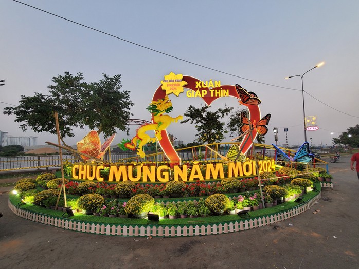Nhiều loại hoa mới sắp được bày bán tại Chợ hoa Xuân Bình Điền- Ảnh 3. Nhiều loại hoa mới sắp được bày bán tại Chợ hoa Xuân Bình Điền- Ảnh 3.