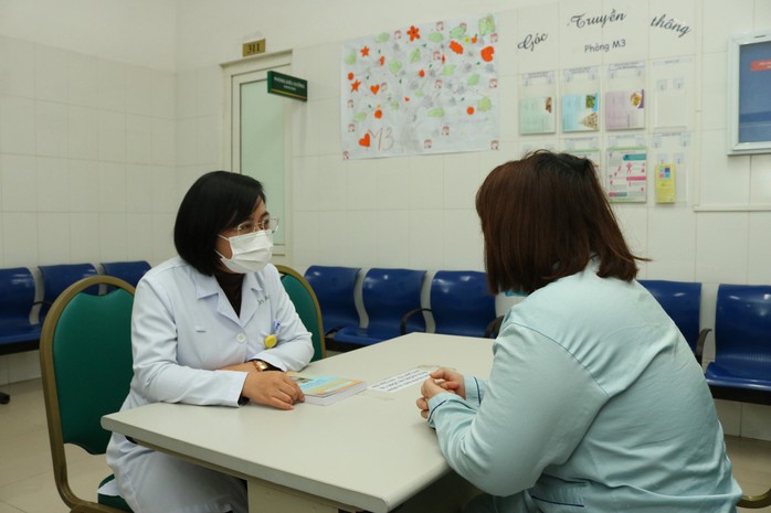 Đau dạ dày, ngủ kém suốt 2 năm, người phụ nữ phát hiện nguyên nhân không ngờ- Ảnh 2. Đau dạ dày, ngủ kém suốt 2 năm, người phụ nữ phát hiện nguyên nhân không ngờ- Ảnh 2.