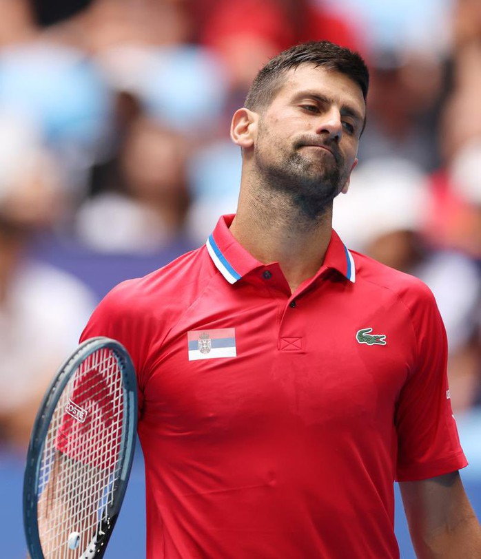 Djokovic nhận thất bại đầu tiên trong năm 2024- Ảnh 2. Djokovic nhận thất bại đầu tiên trong năm 2024- Ảnh 2.
