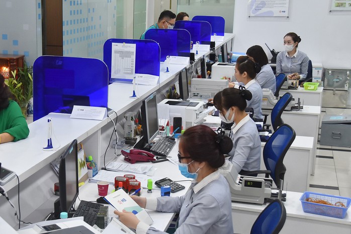 Nỗ lực đưa lãi suất thấp hơn nữa- Ảnh 1. Nỗ lực đưa lãi suất thấp hơn nữa- Ảnh 1.
