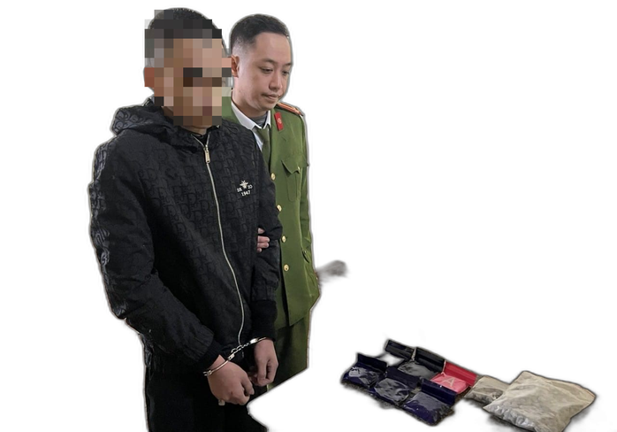 Ba thanh niên ở Quảng Bình vận chuyển hơn 10 kg ma túy- Ảnh 1. Ba thanh niên ở Quảng Bình vận chuyển hơn 10 kg ma túy- Ảnh 1.