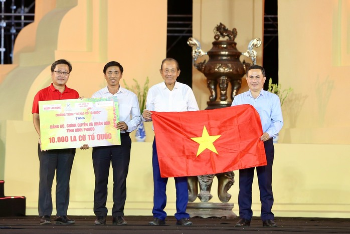 Xuân ấm về với quân dân Bình Phước- Ảnh 4. Xuân ấm về với quân dân Bình Phước- Ảnh 4.
