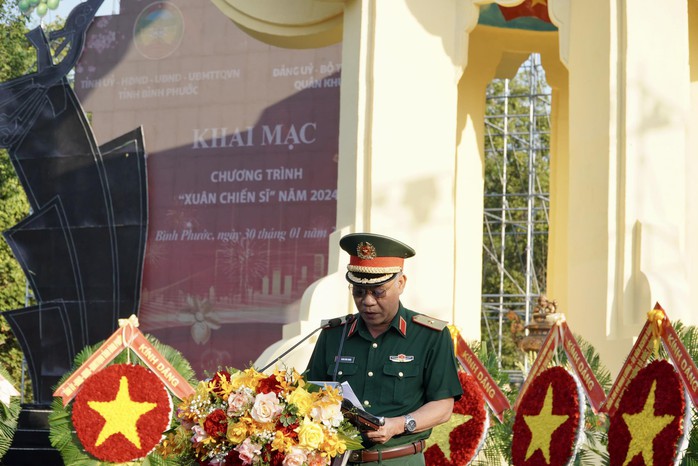Nhiều hoạt động ý nghĩa trong Chương trình "Xuân chiến sĩ" ở Bình Phước- Ảnh 1. Nhiều hoạt động ý nghĩa trong Chương trình "Xuân chiến sĩ" ở Bình Phước- Ảnh 1.
