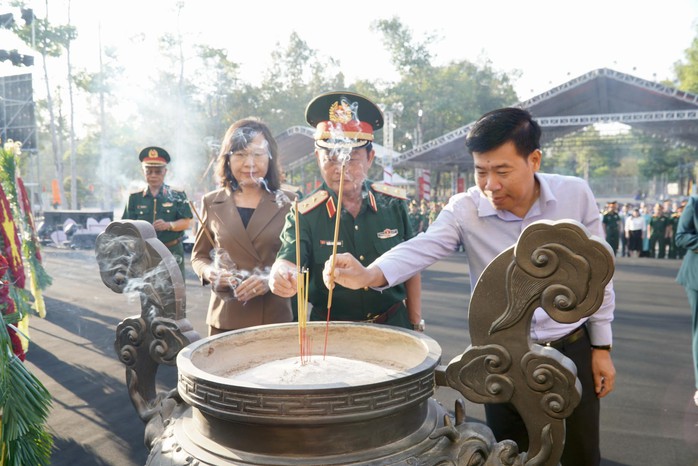 Nhiều hoạt động ý nghĩa trong Chương trình "Xuân chiến sĩ" ở Bình Phước- Ảnh 3. Nhiều hoạt động ý nghĩa trong Chương trình "Xuân chiến sĩ" ở Bình Phước- Ảnh 3.