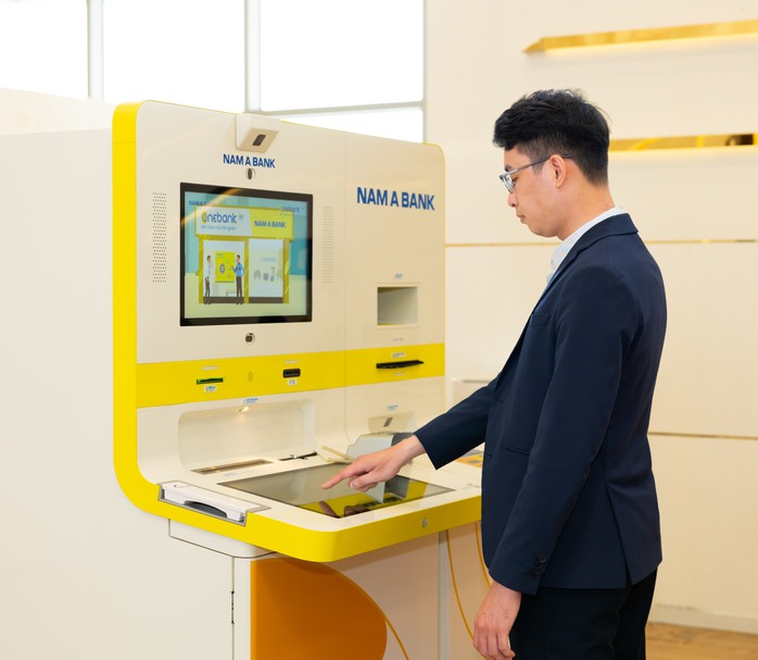 Nam A Bank hoàn thành các chỉ tiêu quan trọng năm 2023, sẵn sàng bứt phá trong năm mới- Ảnh 2.