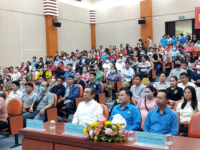 Tết đến với người lao động ở doanh nghiệp thiếu đơn hàng- Ảnh 4. Tết đến với người lao động ở doanh nghiệp thiếu đơn hàng- Ảnh 4.