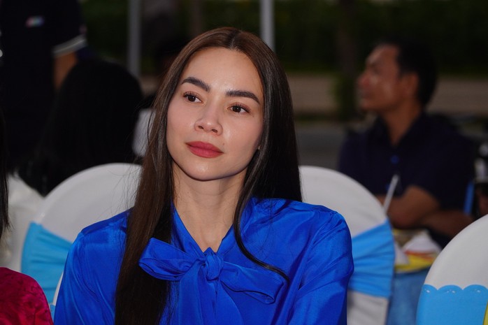 NSND Kim Xuân, NSƯT Hạnh Thúy, Hồ Ngọc Hà… tụ hội!- Ảnh 5. NSND Kim Xuân, NSƯT Hạnh Thúy, Hồ Ngọc Hà… tụ hội!- Ảnh 5.