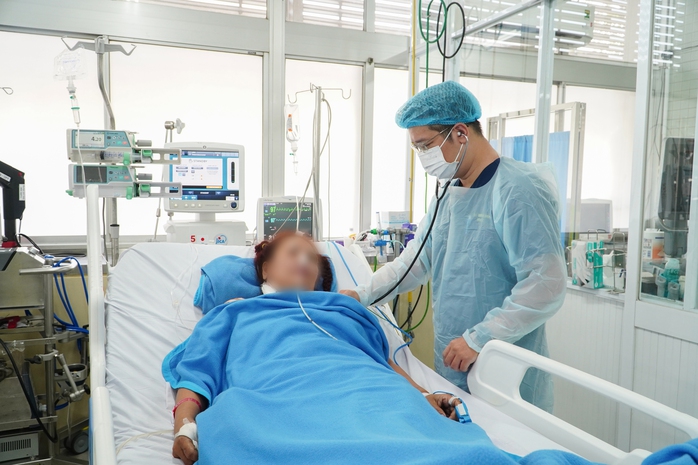 Bệnh viện Chợ Rẫy cứu sống người bị đâm 17 nhát- Ảnh 1. Bệnh viện Chợ Rẫy cứu sống người bị đâm 17 nhát- Ảnh 1.