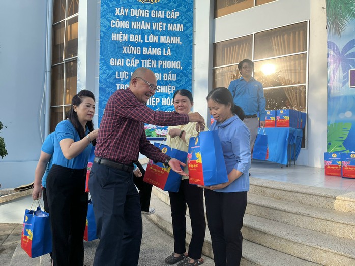 Khánh Hoà phát động ngày lao động vì cộng đồng- Ảnh 4. Khánh Hoà phát động ngày lao động vì cộng đồng- Ảnh 4.