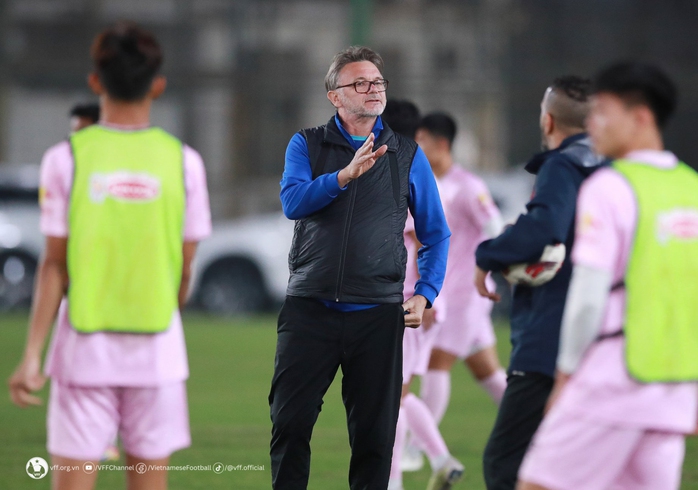 Lộ đấu pháp chiến thuật của tuyển Việt Nam tại Asian Cup 2023- Ảnh 11. Lộ đấu pháp chiến thuật của tuyển Việt Nam tại Asian Cup 2023- Ảnh 11.