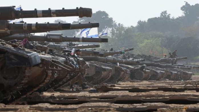 Xe tăng của Israel ở khu vực biên giới Israel và dải Gaza. Ảnh: Reuters Xe tăng của Israel ở khu vực biên giới Israel và dải Gaza. Ảnh: Reuters