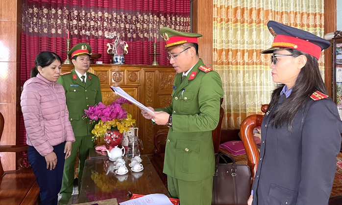 Bắt giam bà Dương Thị Thiếu vì "tham ô" gần 1 tỉ đồng- Ảnh 1. Bắt giam bà Dương Thị Thiếu vì "tham ô" gần 1 tỉ đồng- Ảnh 1.